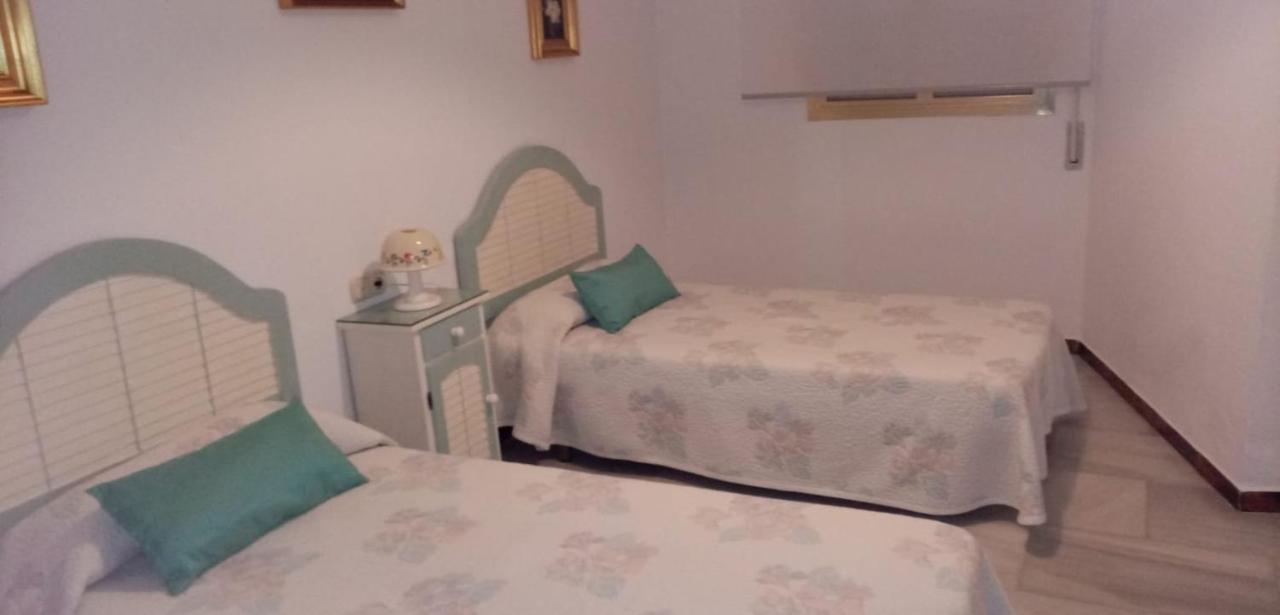 Apartamentos Nz Zahara de los Atunes Luaran gambar