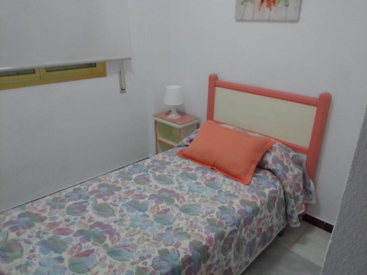 Apartamentos Nz Zahara de los Atunes Luaran gambar